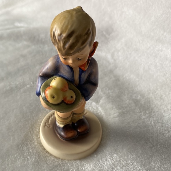 Hummel Ceramic CuteBoy Standing - Picture 3 of 7
